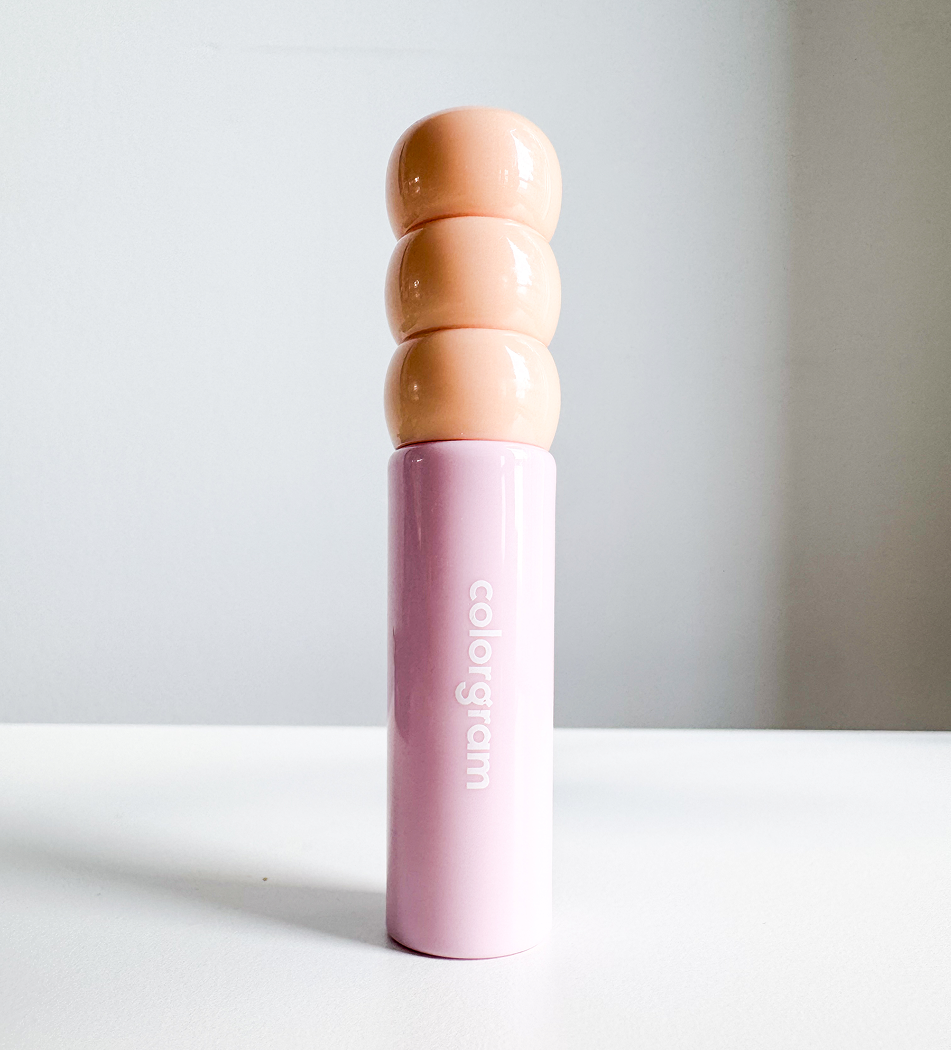 Image of the front view of a liptint