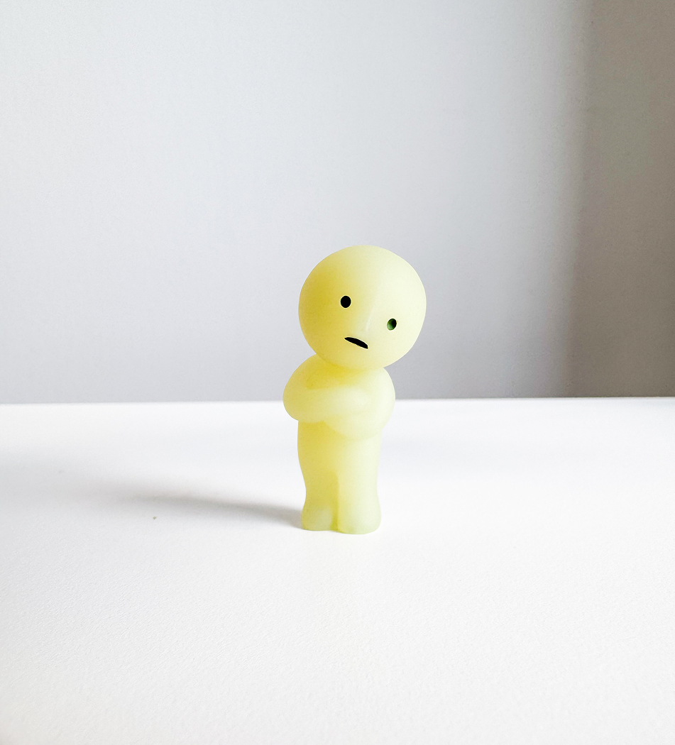 Image of the front view of the smiski figurine